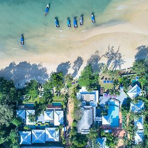 Anyavee Tubkaek Beach Resort